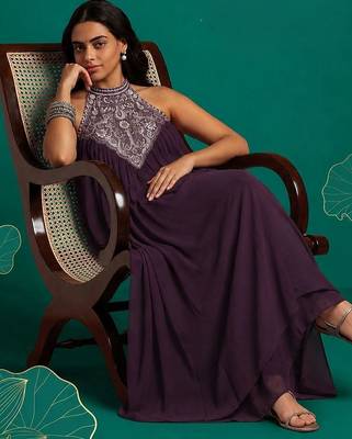 Women Ethnic Motifs Embroidered Regular Thread Work Silk Georgette Kurta with Trousers 1