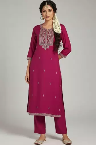 Women Ethnic Motifs Embroidered Regular Thread Work Kurta with Trousers