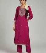 Women Ethnic Motifs Embroidered Regular Thread Work Kurta with Trousers