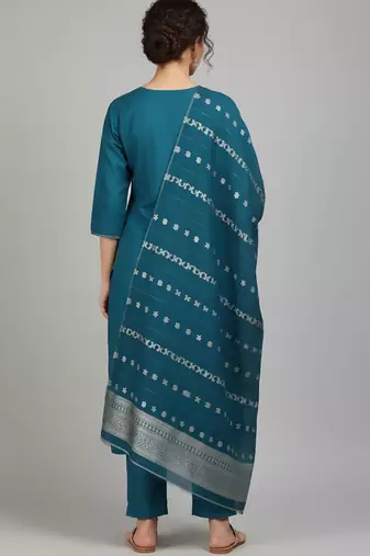 Women Ethnic Motifs Embroidered Regular Thread Work Kurta with Trousers & With Dupatta