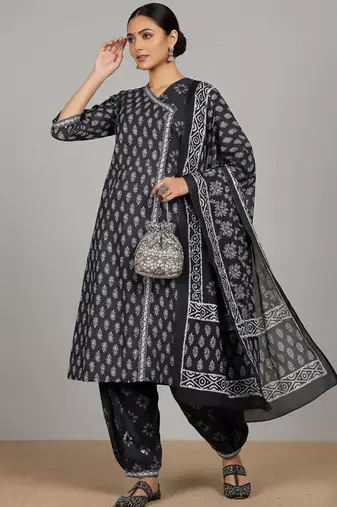 Women Ethnic Motifs Printed Angrakha Kurta with Patiala & With Dupatta