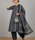 Women Ethnic Motifs Printed Angrakha Kurta with Patiala & With Dupatta