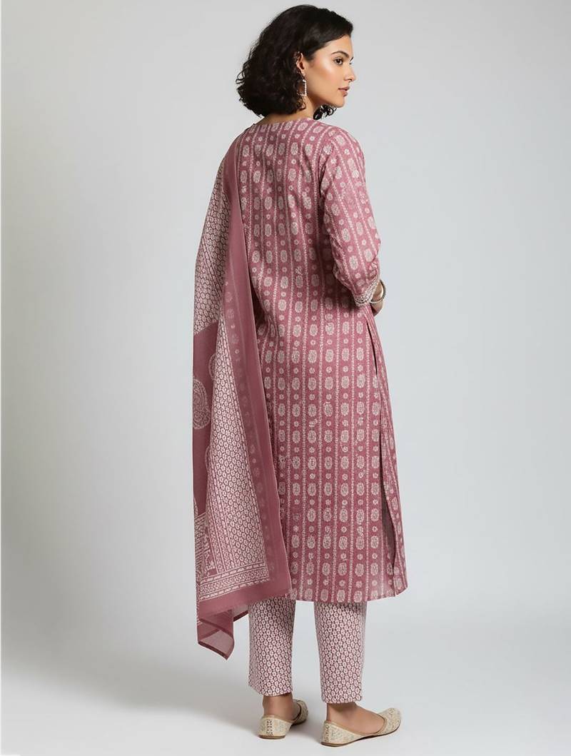 Women Ethnic Motifs Printed Regular Kurta with Trousers & With Dupatta