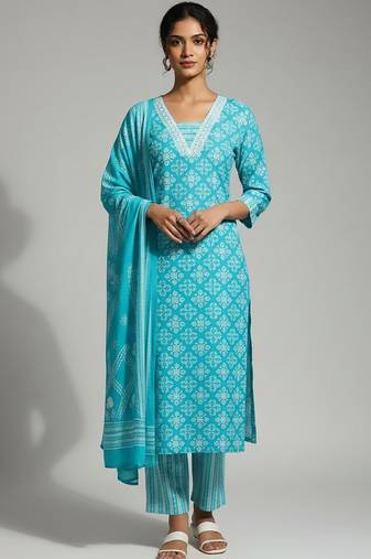 Women Printed Regular Kurta with Trousers & With Dupatta