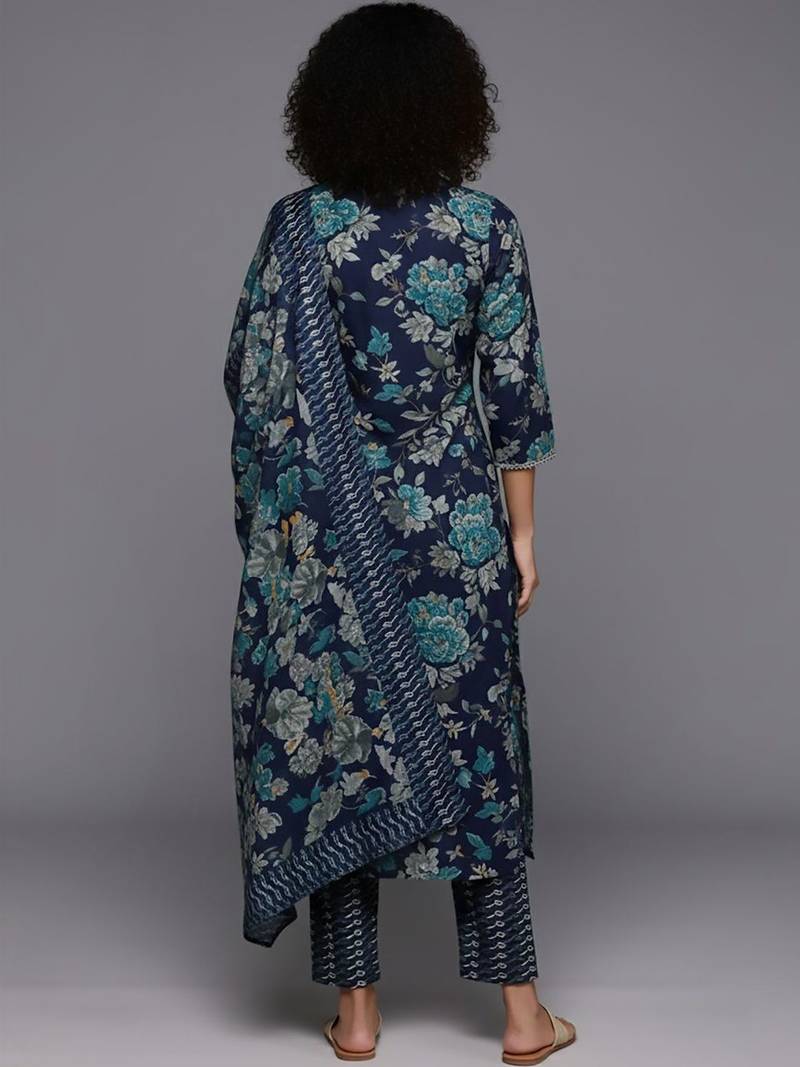 Women Floral Printed Regular Thread Work Kurta with Trousers & With Dupatta