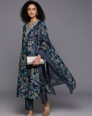 Women Floral Printed Regular Thread Work Kurta with Trousers & With Dupatta 6
