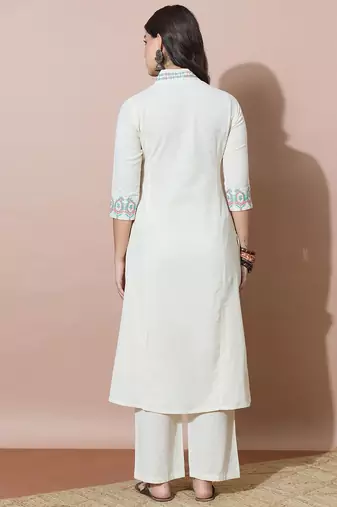 Women Ethnic Motifs Embroidered Regular Thread Work Kurta with Trousers