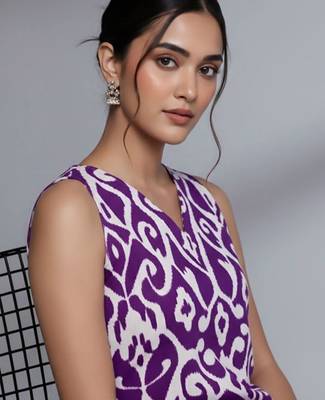 Women Printed Regular Pure Cotton Kurta with Palazzos 2