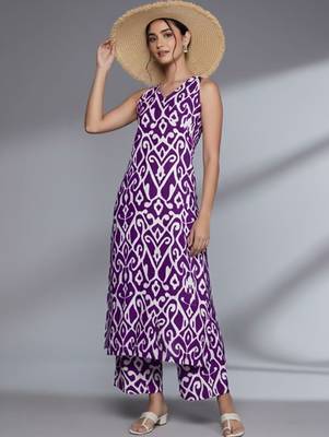 Women Printed Regular Pure Cotton Kurta with Palazzos 4