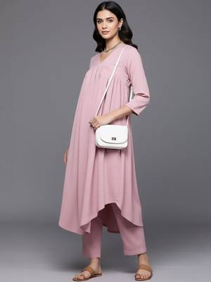 Women Empire Silk Crepe Kurta with Trousers 3