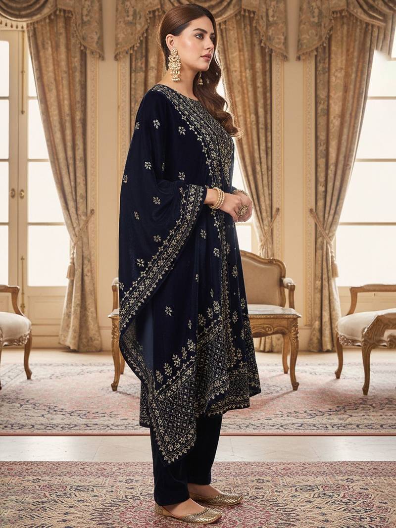 Women Ethnic Motifs Embroidered Regular Thread Work Velvet Kurta with Trousers & With Dupatta