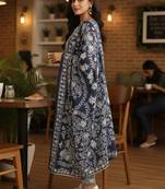 Women Floral Printed Regular Kurta with Trousers & With Dupatta