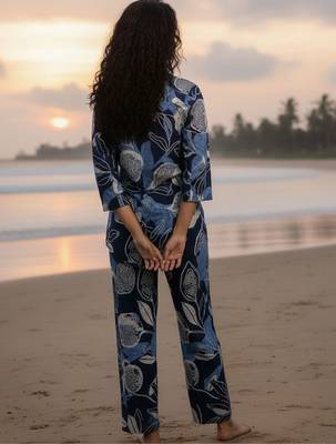 Women Floral Printed Regular Top with Trousers 4