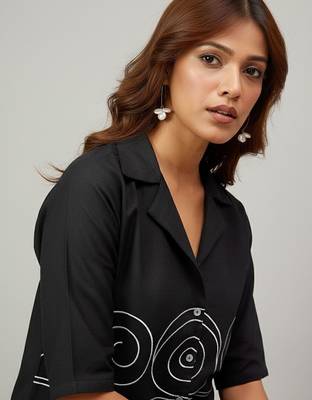 Women Embroidered Regular Thread Work Top with Trousers 2