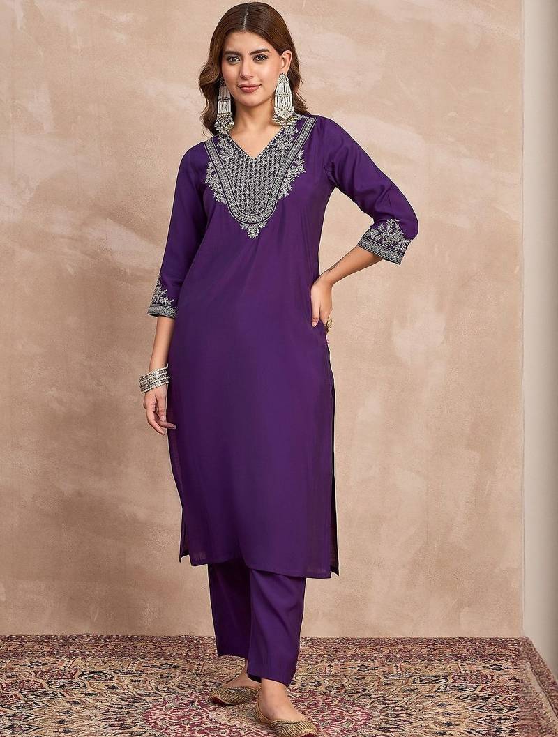Ethnic Motifs Yoke Design Thread Work Straight Kurta With Trousers & Dupatta