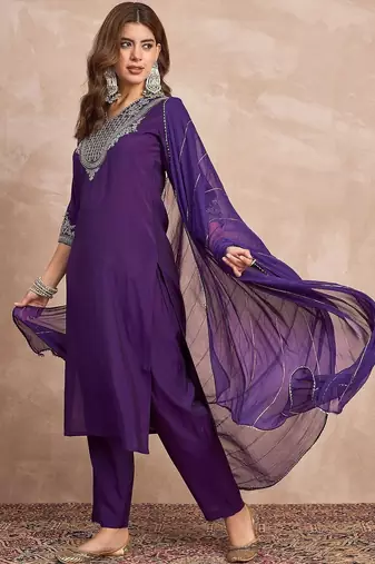 Ethnic Motifs Yoke Design Thread Work Straight Kurta With Trousers & Dupatta