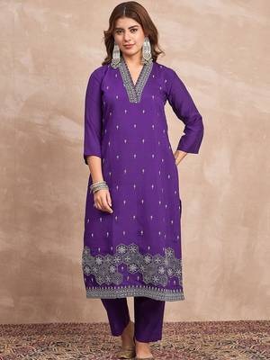 Floral Embroidered V-Neck Thread Work Straight Kurta With Trousers And Dupatta 6