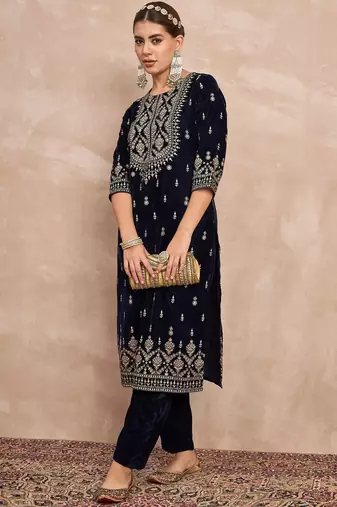Ethnic Motifs Embroidered Zari Velvet Straight Kurta With Trousers