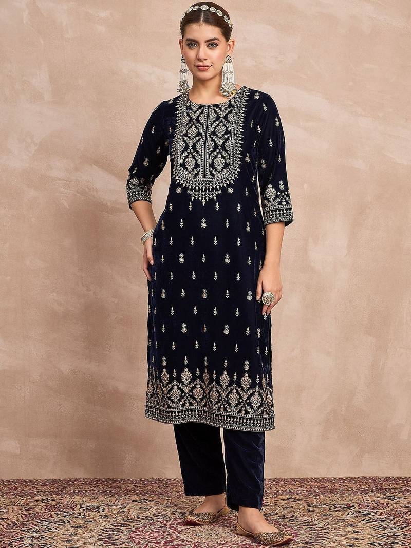 Ethnic Motifs Embroidered Zari Velvet Straight Kurta With Trousers