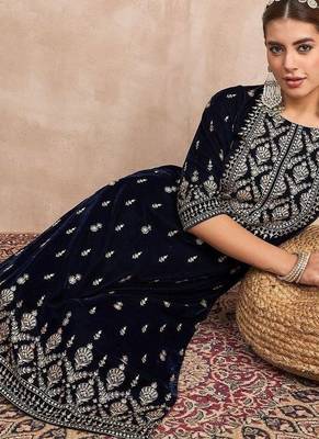 Ethnic Motifs Embroidered Zari Velvet Straight Kurta With Trousers 6
