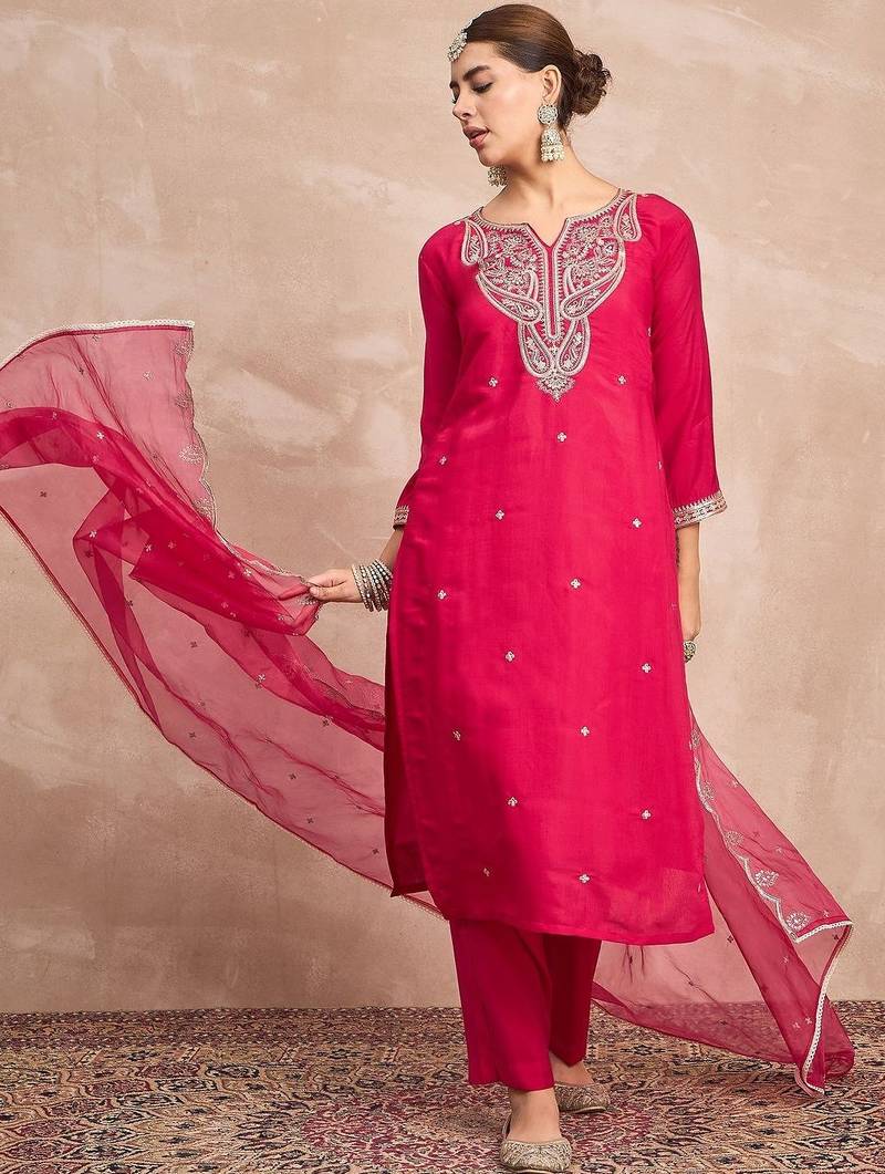 Paisley Embroidered Notch Neck Thread Work Straight Kurta With Trousers & Dupatta
