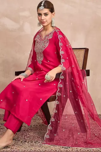 Paisley Embroidered Notch Neck Thread Work Straight Kurta With Trousers & Dupatta