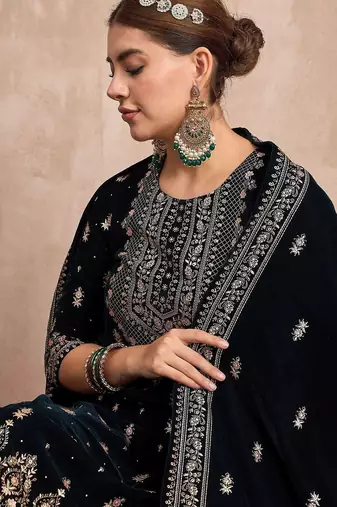 Women Ethnic Motifs Embroidered Kurta with Trousers & Dupatta