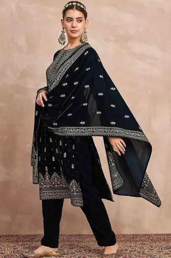 Women Ethnic Motifs Embroidered Kurta with Trousers & Dupatta