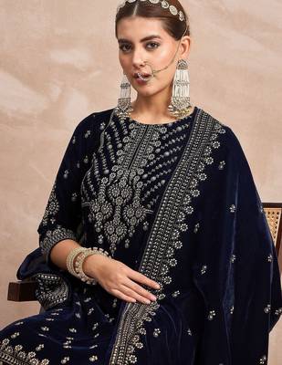 Ethnic Motifs Embroidered Zari Velvet Straight Kurta With Trousers & Dupatta 3