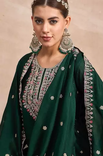 Women Ethnic Motifs Embroidered Regular Thread Work Kurta with Trousers & Dupatta