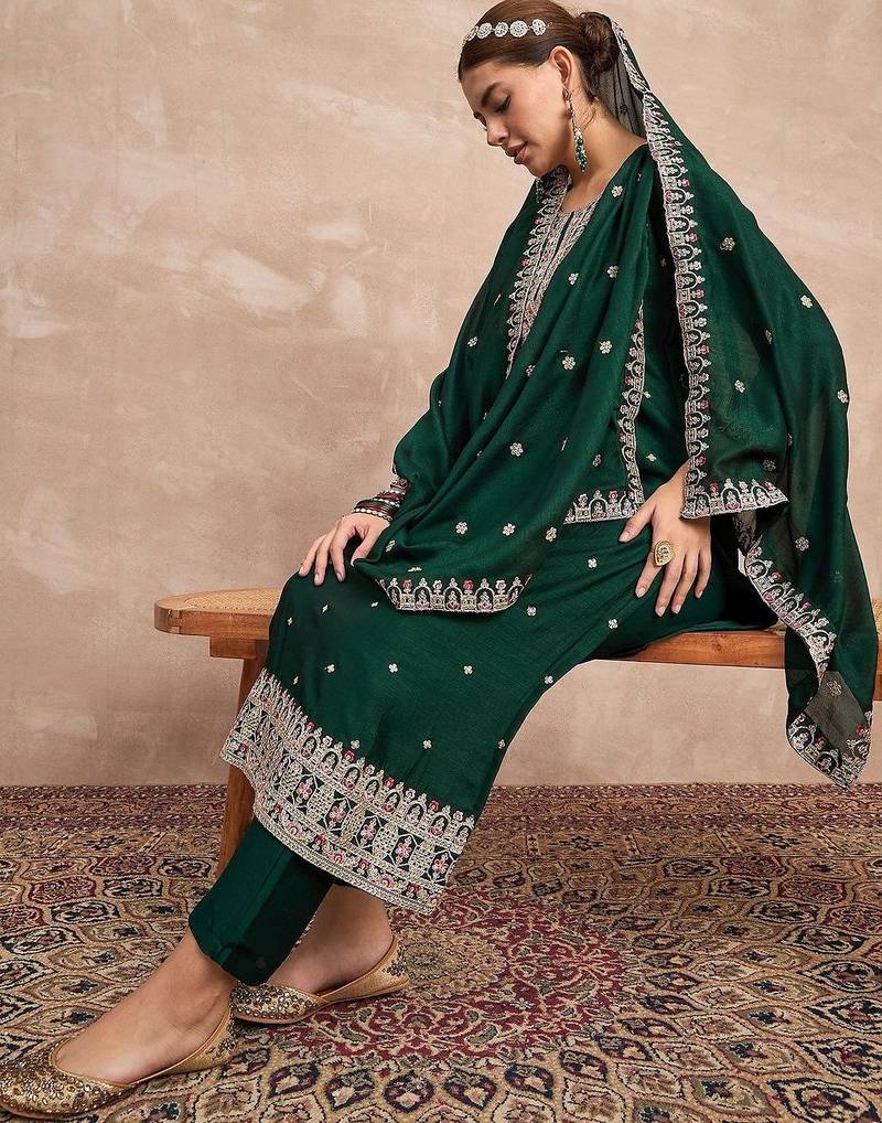 Women Ethnic Motifs Embroidered Regular Thread Work Kurta with Trousers & Dupatta