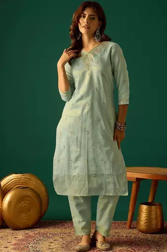 Ethnic Motifs Embroidered Zari Kurta With Sharara & Dupatta