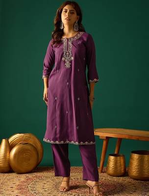 Women Ethnic Motifs Embroidered Kurta With Trousers & Dupatta Kurta Sets 3