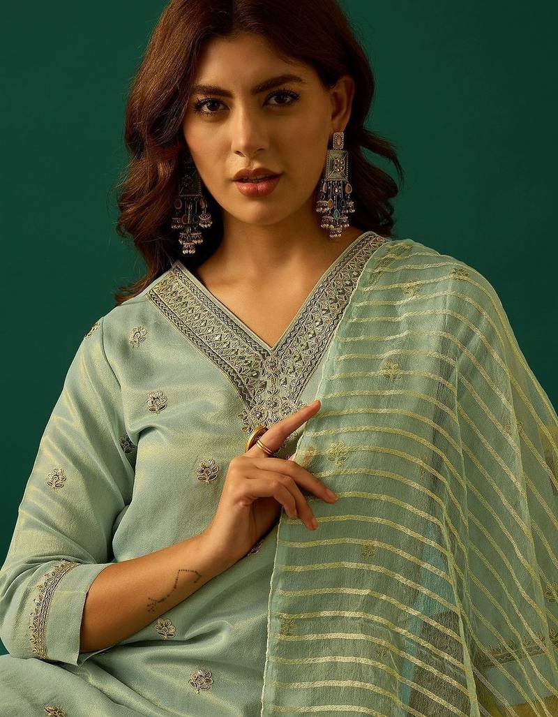 Women Ethnic Motifs Embroidered Regular Kurta with Trousers & Dupatta