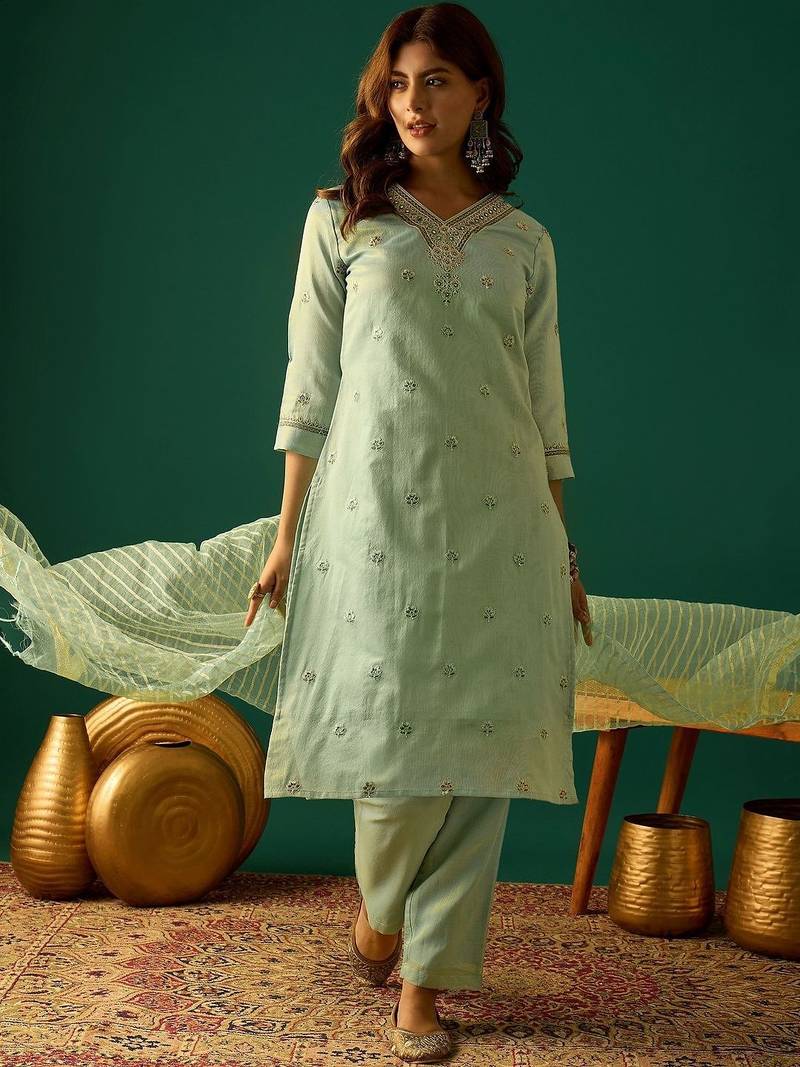 Women Ethnic Motifs Embroidered Regular Kurta with Trousers & Dupatta