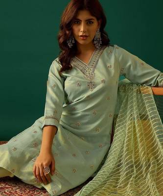 Women Ethnic Motifs Embroidered Regular Kurta with Trousers & Dupatta 5