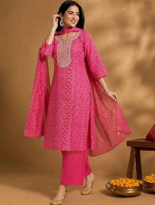 Women Ethnic Motifs Printed Kurta with Trousers & Dupatta 1