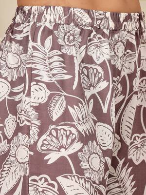 Floral Printed V-Neck Straight Kurta With Trouser 3