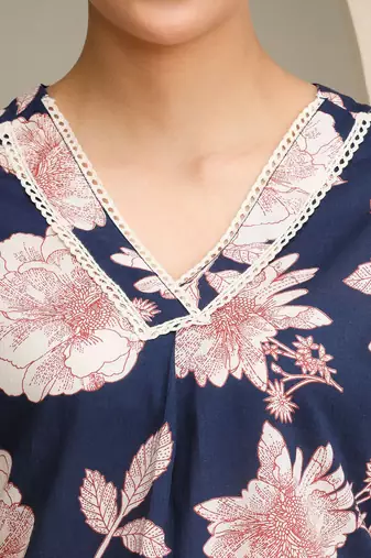 Floral Printed V-Neck Pure Cotton Straight Kurta With Trouser