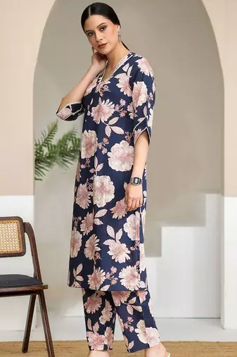 Floral Printed V-Neck Pure Cotton Straight Kurta With Trouser