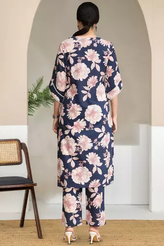 Floral Printed V-Neck Pure Cotton Straight Kurta With Trouser