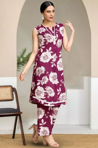 Floral Printed V-Neck Sleeveless Pure Cotton Straight Kurta With Trouser