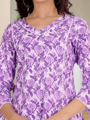 Floral Printed V-Neck Pure Cotton Straight Kurta With Trouser 2