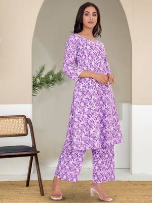 Floral Printed V-Neck Pure Cotton Straight Kurta With Trouser 4