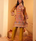 Women Chevron Printed Kurta with Trousers