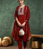 Ethnic Motifs Embroidered Round Neck Sequinned Kurta With Trousers & Dupatta