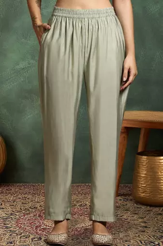 Women Ethnic Motifs Embroidered Kurta With Trousers & Dupatta Kurta Sets