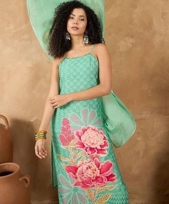 Women Floral Embroidered Kurta with Trousers & Dupatta 6