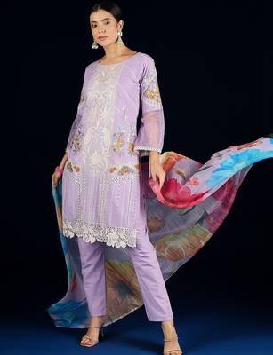 Women Floral Embroidered Cotton Kurta with Trousers & Dupatta 6