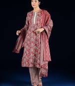 Women Paisley Printed Regular Kurta with Trousers & Dupatta